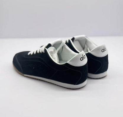 ALO All-black German training shoes