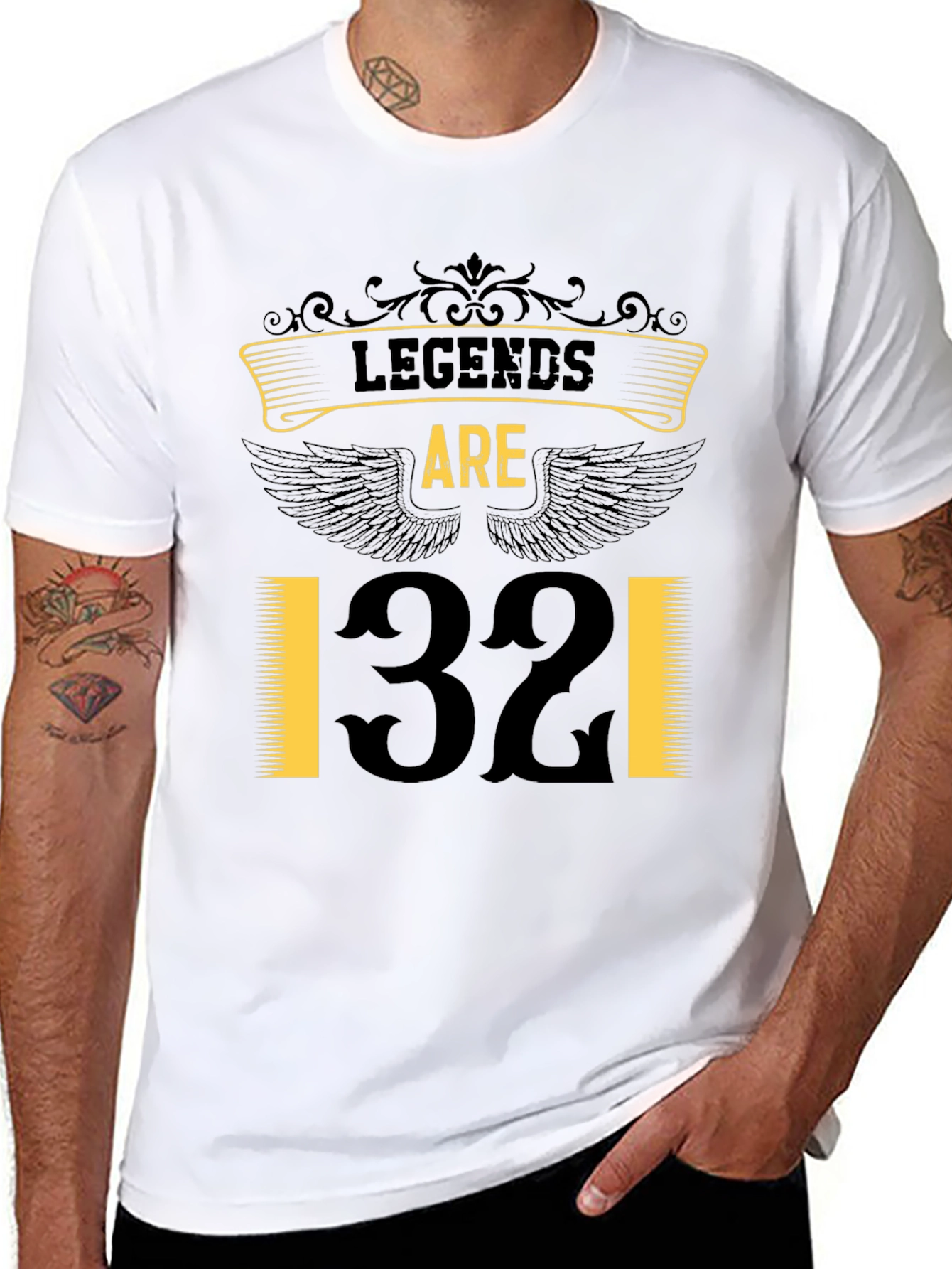 Legends Are 32 T-Shirt - Black