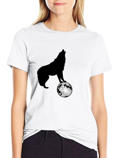 Wolf Howling at Moon Graphic T-Shirt - Black