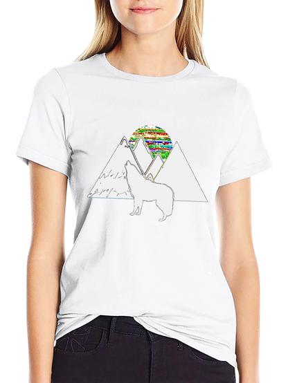 Wolf Mountain Graphic T-Shirt
